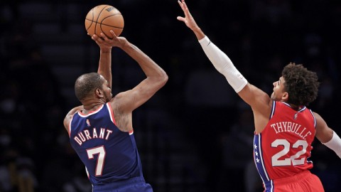 那一夜，费城的过山车与布鲁克林的倔强