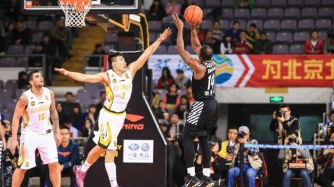 绍莱这主场，差点就把约文图特拉下马！这场球看得我这心里头跟坐过山车似的