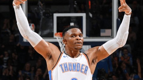 苍了天了！这场榜首大战看得我脑仁疼，活塞赢球咋还让人捏把汗？