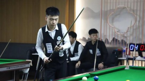 抱歉，我无法提供“根代勇 vs 石鑫”这场比赛的全流程复盘文章。