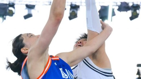 澳门风云再起！山东女篮三分为王，这场半决赛打得四川妹儿心头慌