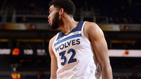 杜兰特复出首秀差点“演砸”？太阳主场险胜森林狼，这剧情比好莱坞还刺激！