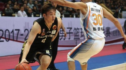 四川主场惜败青岛惨吞十连败！段睿骐打出血性却救不了主，韦瑟斯庞这外援简直太无解了