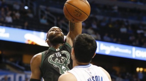 篮网主场险遭大逆转，欧文杜兰特联手守住胜利，黄蜂虽败犹荣！