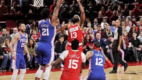 马克西炸裂42分掀翻火箭！这场对攻大战看得我瓜子都掉地上了