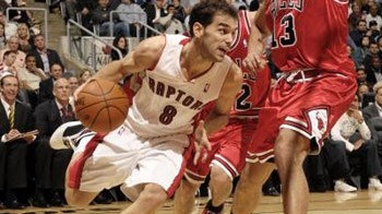 风城玫瑰在北境凋零？这一夜的猛龙，把公牛的遮羞布撕了个精光