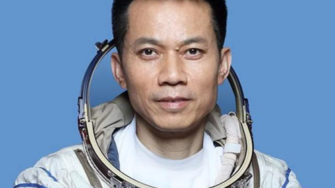 那场差点把心脏看停拍的比赛！奇才拓者冤家路窄，库兹马和西蒙斯这是要干架？