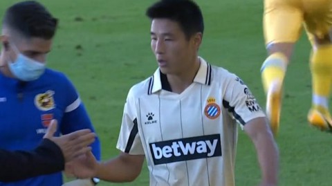 友谊赛-西班牙0-0闷平十人埃及，马尔穆什+格里马尔多中框，狂轰26脚难破门