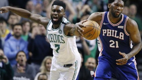 揭幕战登哥空砍35分！绿军双探花锤爆76人，这剧情我熟啊