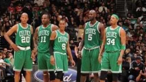 热火主场烧起来！希罗34分把骑士拉下马，莫布里伤退让人揪心