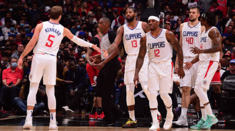 卡子哥杀疯了！快船硬刚马刺这剧本谁敢信？结局太刺激