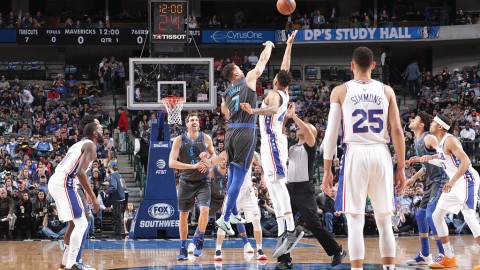 猛龙爆冷雄鹿！这场东部对决藏着多少“没想到”？