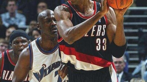 内线碾压+末节定乾坤：篮网主场123-115力克公牛送对手五连败