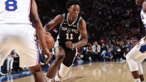 标题：快船8人上双131-102送爵士11连败 哈登三双串联全员碾压