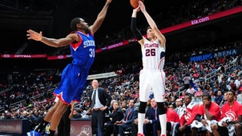 灰熊主场“上课”老鹰：没有球星的日子，板凳匪徒照样把你安排得明明白白