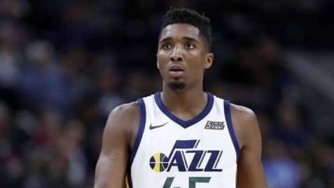 那一夜，莫兰特被驱逐，雷霆却打出了赛季最硬的一仗！