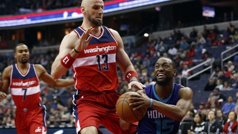 奇才玩的就是心跳！客场掀翻黄蜂止住连败，这一夜普尔成了“背锅侠”？