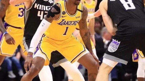 詹东双核24+28分碾压，湖人主场128-104大胜国王终结三连败