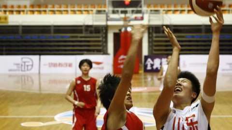 清远夜话：当山西的“三驾马车”碰上山东的钢铁防线，这场女篮对决比想象的更带劲