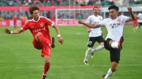 智利工程师中超首秀告负！延边富德3-2逆转河北华夏幸福，佩工遭遇开门黑