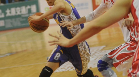 北京冬夜那一场硬仗！四川女篮复仇记，李缘归来不只是赢球那么简单