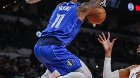 布鲁克林迷雾，新奥尔良飓风——揭幕战这碗“闭门羹”吃得真叫一个窝心