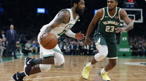 双探花49分无核雄鹿再遭32分惨案！绿军赛季三杀送出时代终局一战