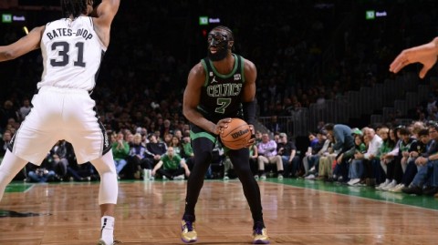 绿军轻取马刺背后那些事儿，塔图姆这状态季后赛有看头了