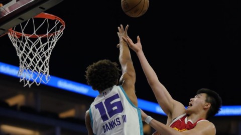 谁说夏联只看高分？聊聊07月07日NBA夏季联赛加州经典赛黄蜂马刺这场“打铁大战”背后的门道