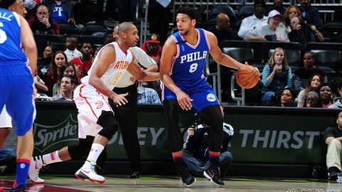 费城打劫式交易后的首秀？老鹰这帮新兵蛋子给76人上了一课！这才叫NBA的未来