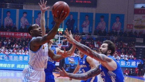 那场球，看得我差点把遥控器砸了！02月08日Unrivaled女篮联赛常规赛幻影迷雾赛后真心话