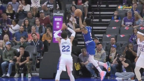 哈里斯暴走37分打懵国王！76人主场这场翻身仗看得我热血沸腾